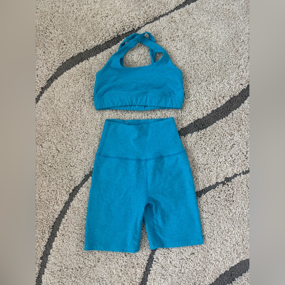 Beyond Yoga Teal Blue Seamless Crop Tank and High-Waist Bike Shorts Set
